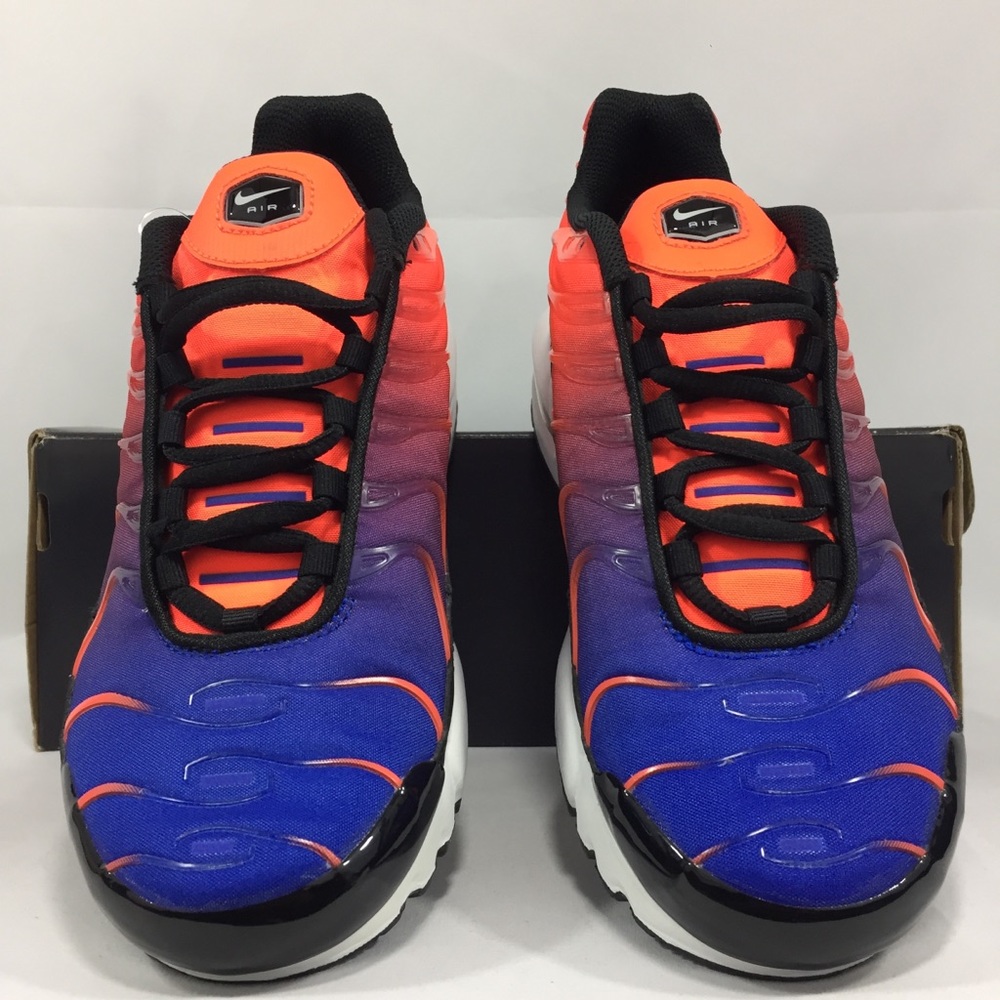 Nike Air Max Plus (Youth) - Picture 3 of 5
